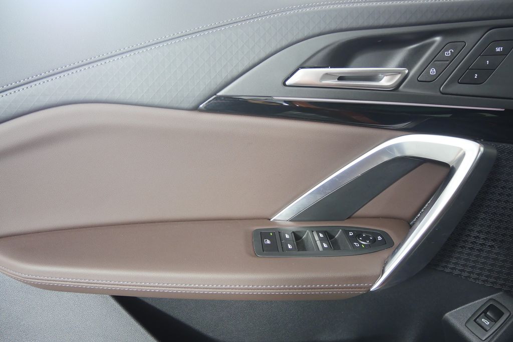 2024 BMW X2 xDrive28i 9