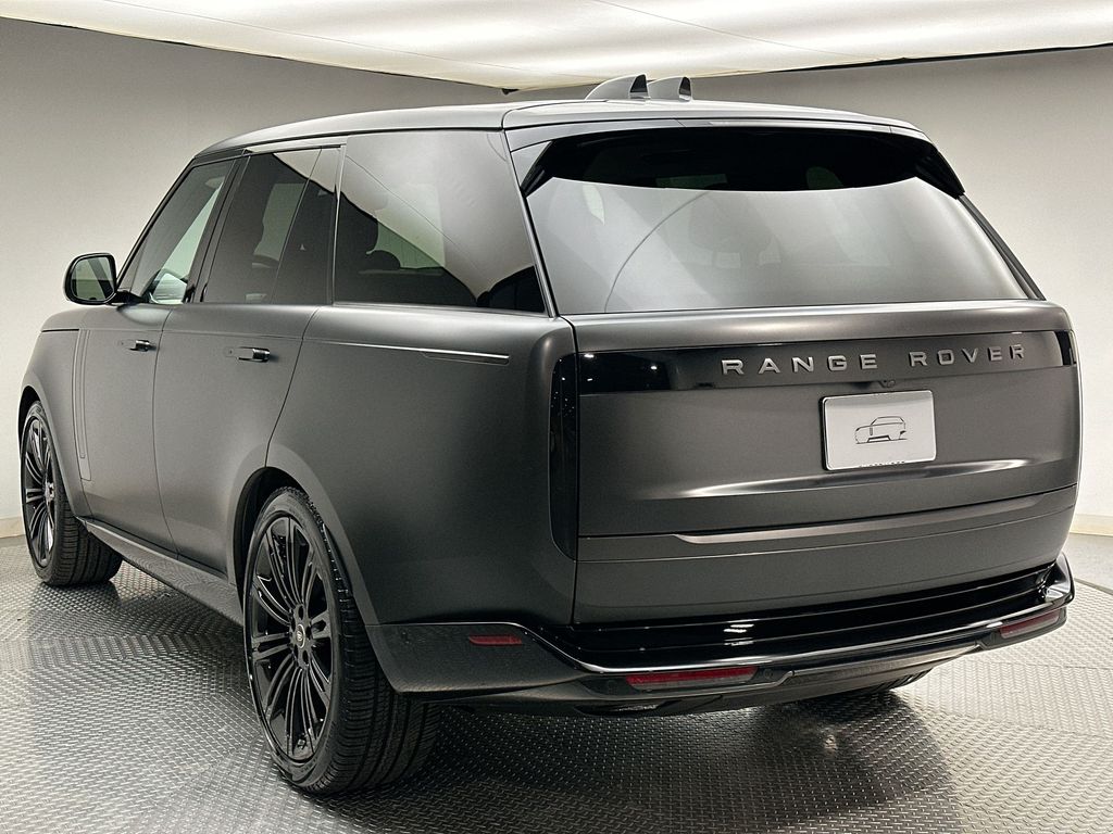 Thumbnail: 2024 Land Rover Range Rover - 11
