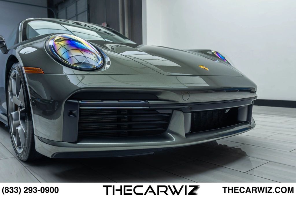 2023 Porsche 911