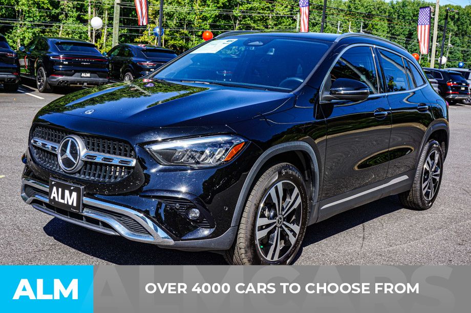 2025 Mercedes Benz GLA 250 photo 2