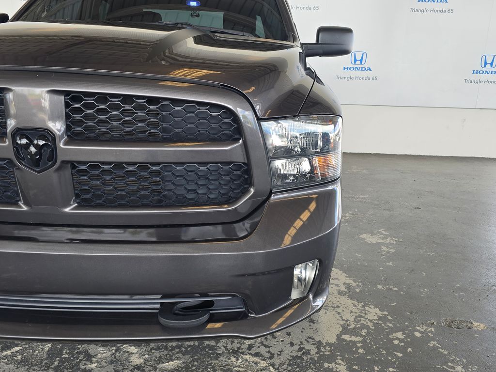 Thumbnail: 2022 RAM 1500 Classic - 21