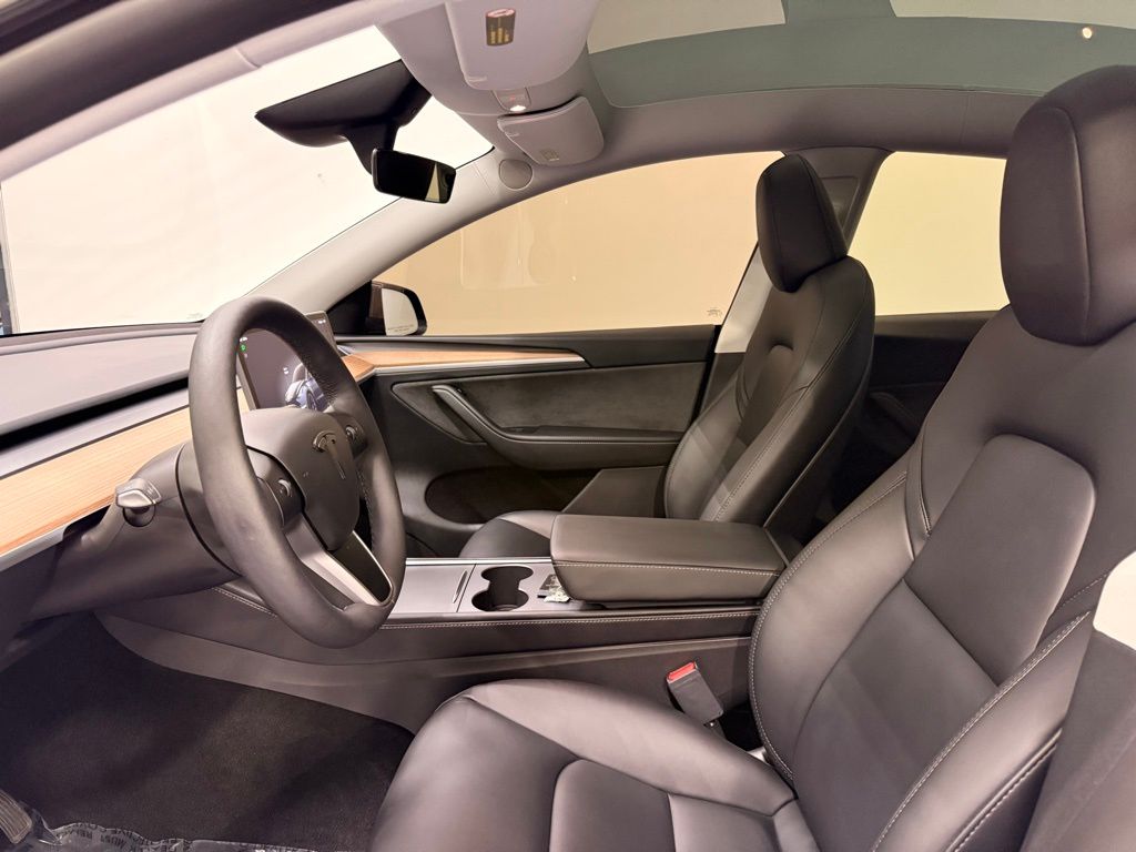 2024 Tesla Model Y Long Range 12