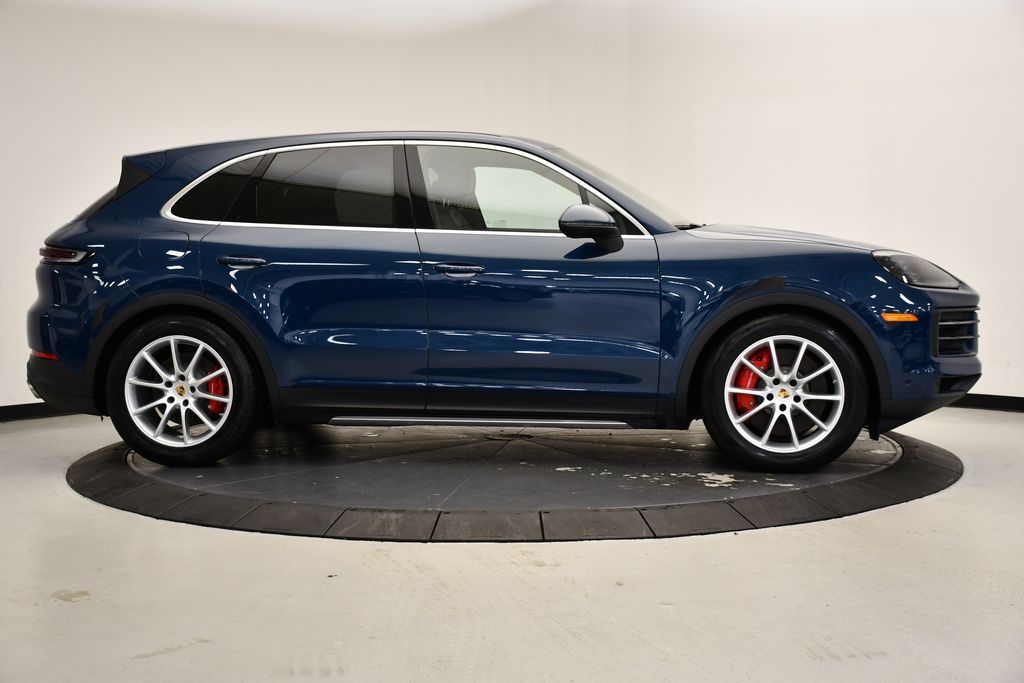 Thumbnail: 2024 Porsche Cayenne - 8
