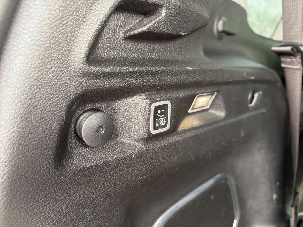 Thumbnail: 2021 Jeep Grand Cherokee L - 25