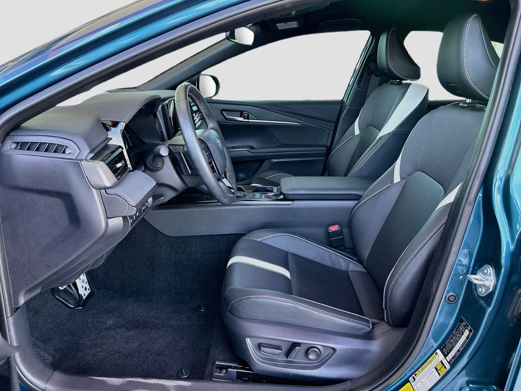 Thumbnail: 2026 Toyota Camry - 18