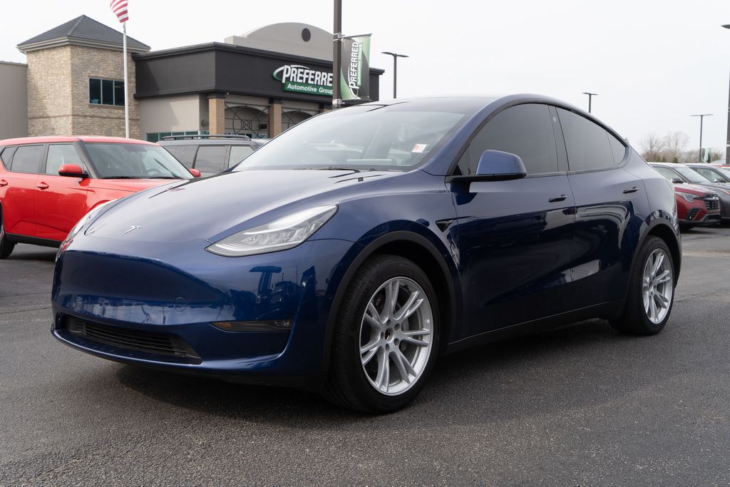 Deep Blue Metallic 2022 Tesla Model Y Long Range AWD SUV / Crossover All-Wheel Drive 1-Speed Automatic