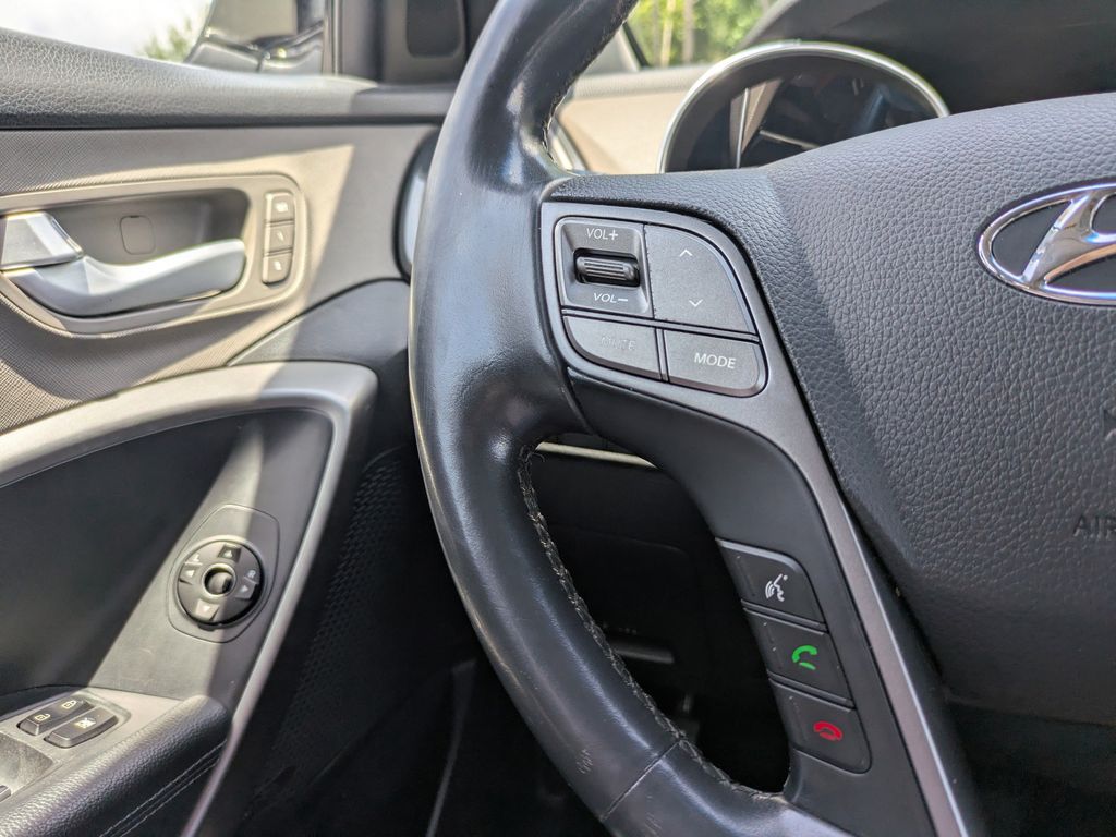 2016 Hyundai Santa Fe Sport 2.0L Turbo