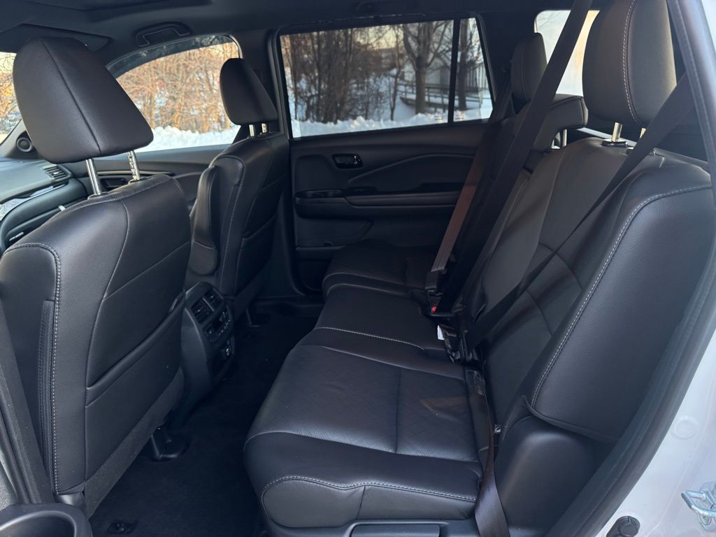 2023 Honda Passport AWD Elite