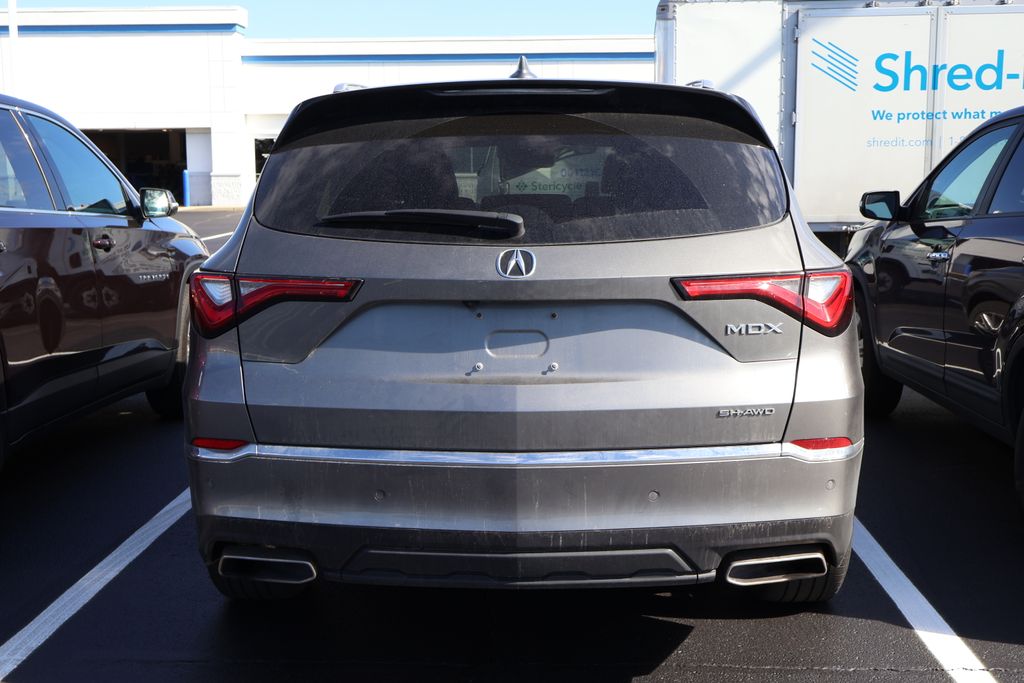 Thumbnail: 2023 Acura MDX - 9