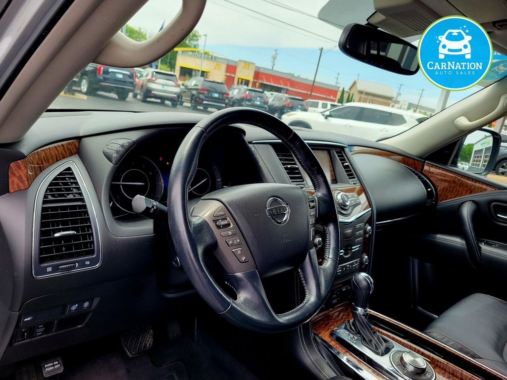 2019 Nissan Armada SL - Photo 7