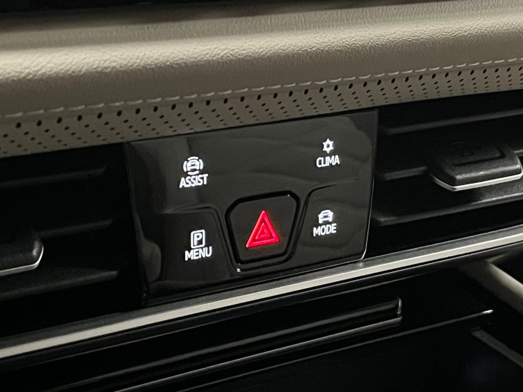2026 Volkswagen Atlas SE w/Tech - Photo 11