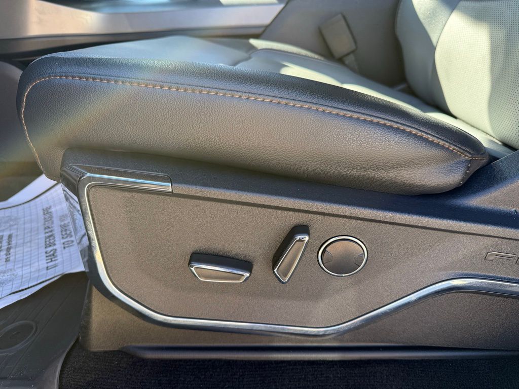 Thumbnail: 2022 Ford F-150 - 14