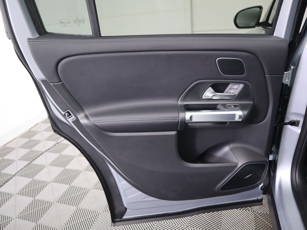 Thumbnail: 2026 Mercedes-Benz GLB - 26