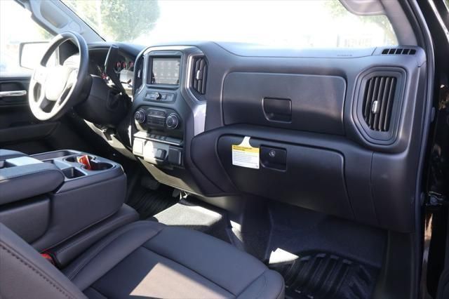 Thumbnail: 2026 Chevrolet Silverado 1500 - 30