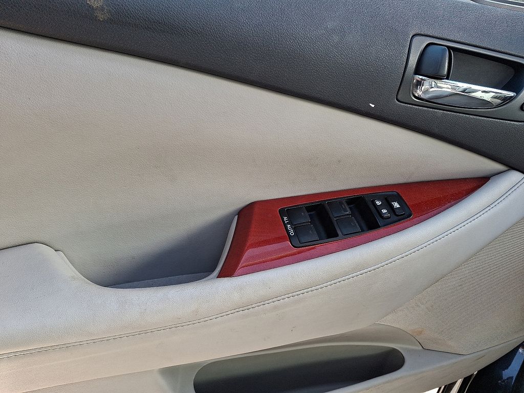 Thumbnail: 2007 Lexus ES - 11