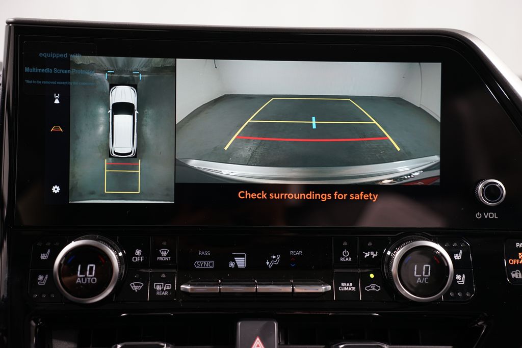 2025 Toyota Highlander Limited 19