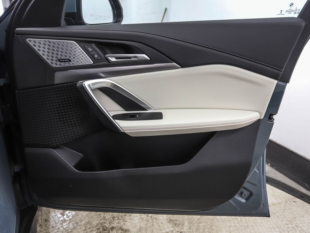 Thumbnail: 2025 BMW X2 - 28