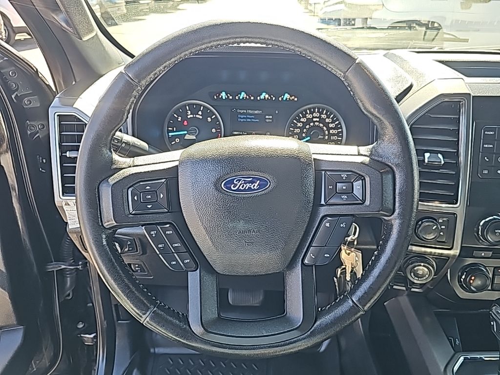 2018 Ford F-150 XLT 16