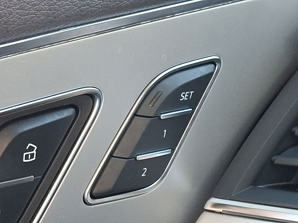 2019 Audi Q7 Premium Plus 26