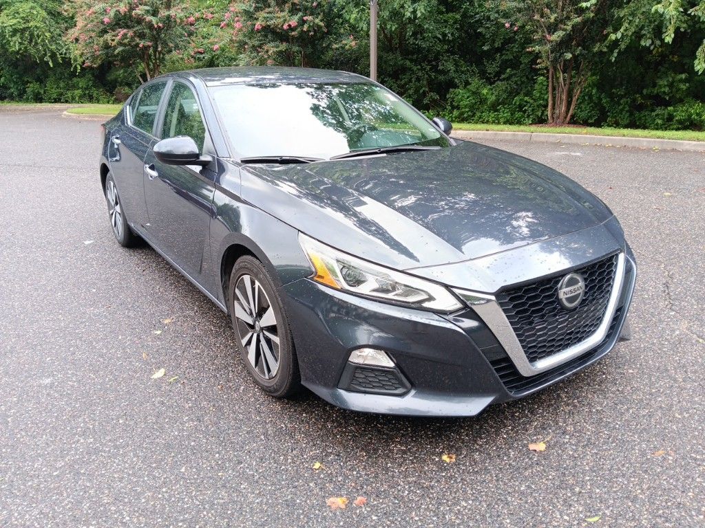 2022 Nissan Altima 2.5 SV 7