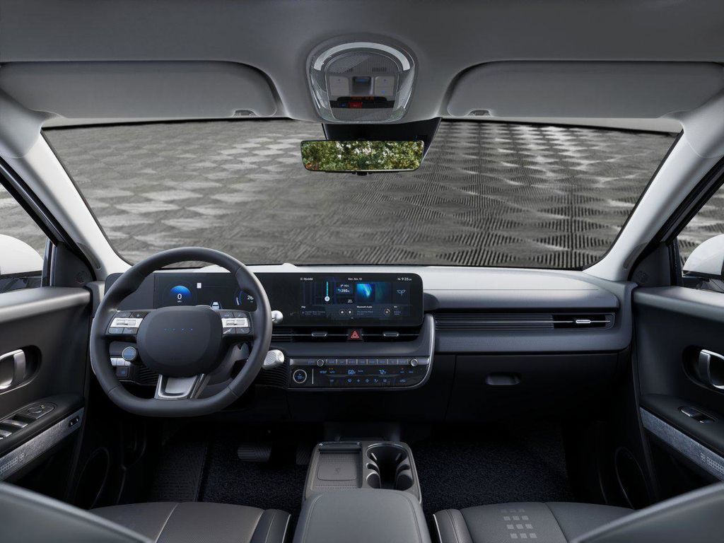 2026 Hyundai IONIQ 5 — photo 11