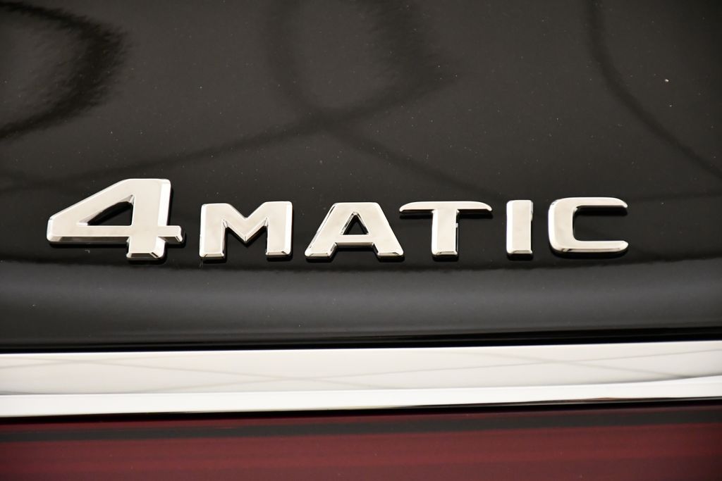 Thumbnail: 2026 Mercedes-Benz GLS - 10