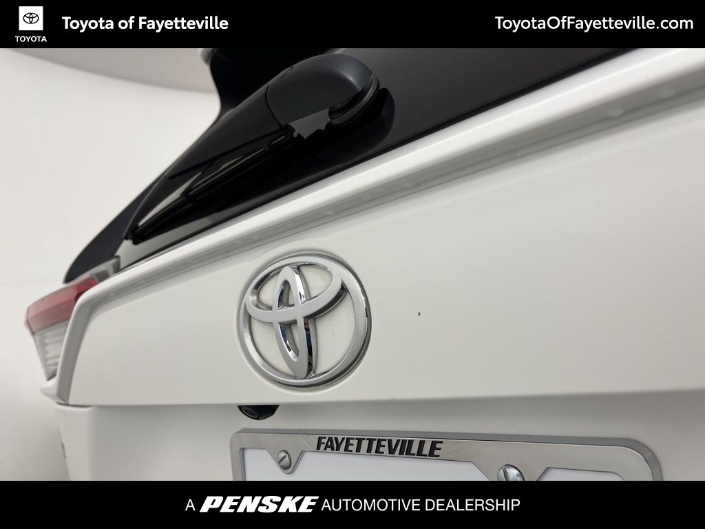 Thumbnail: 2023 Toyota RAV4 - 17