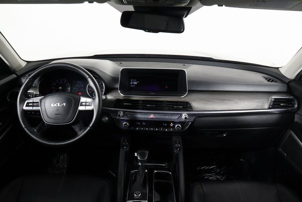 Thumbnail: 2022 Kia Telluride - 8