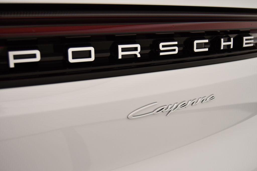 2024 Porsche   14