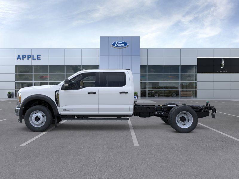 2025 Ford F-450 Chassis XL