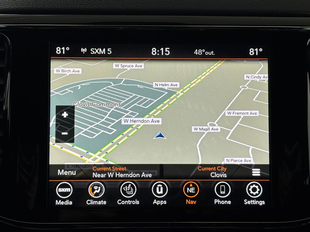 Thumbnail: 2021 Jeep Grand Cherokee - 14