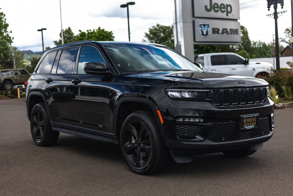 2024 Jeep Grand Cherokee Limited thumbnail 8