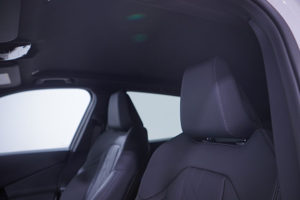 Thumbnail: 2026 BMW X3 - 8