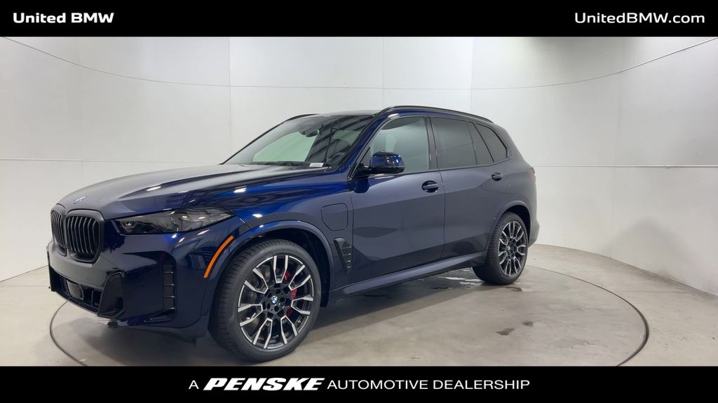 Thumbnail: 2026 BMW X5 - 4