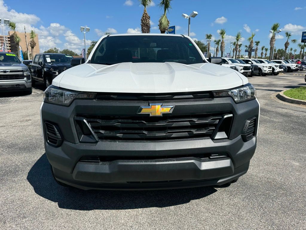 2024 Chevrolet Colorado Work Truck 3