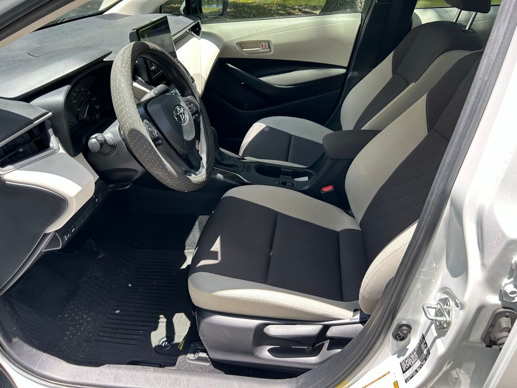 2023 Toyota Corolla LE 14