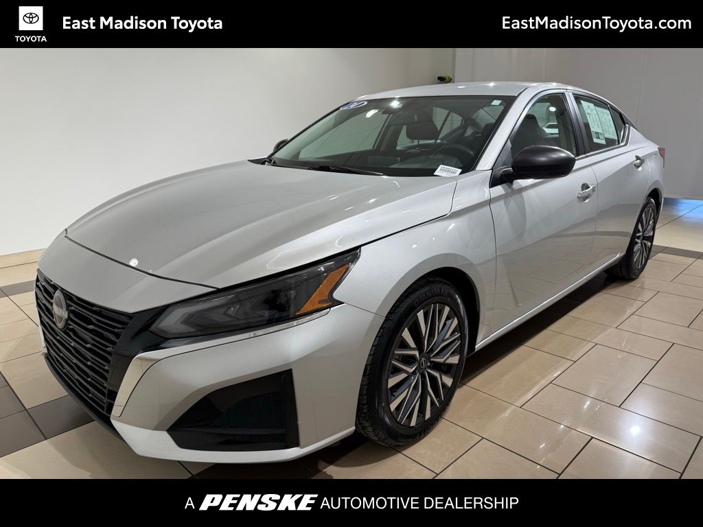 Thumbnail: 2024 Nissan Altima - 1