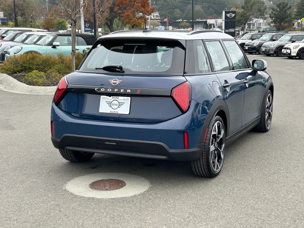 Thumbnail: 2026 MINI Cooper - 5