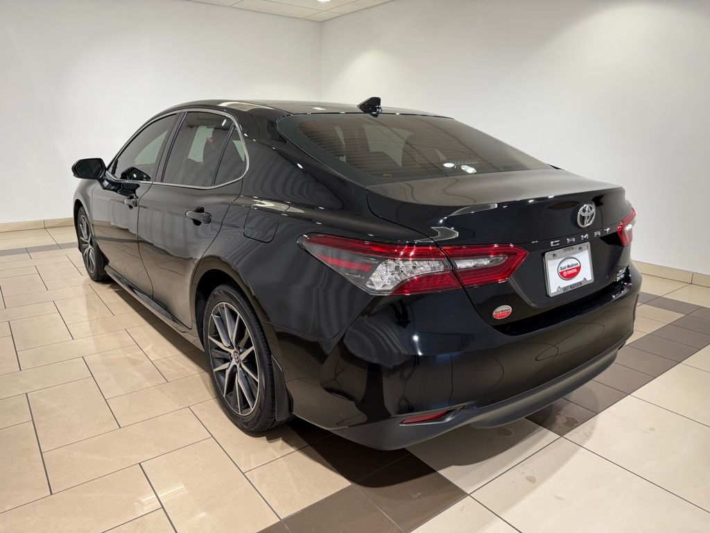 Thumbnail: 2024 Toyota Camry - 3