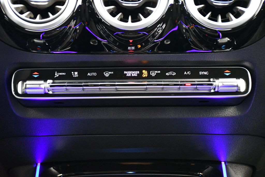 2025 Mercedes-Benz GLA 250 4MATIC 28