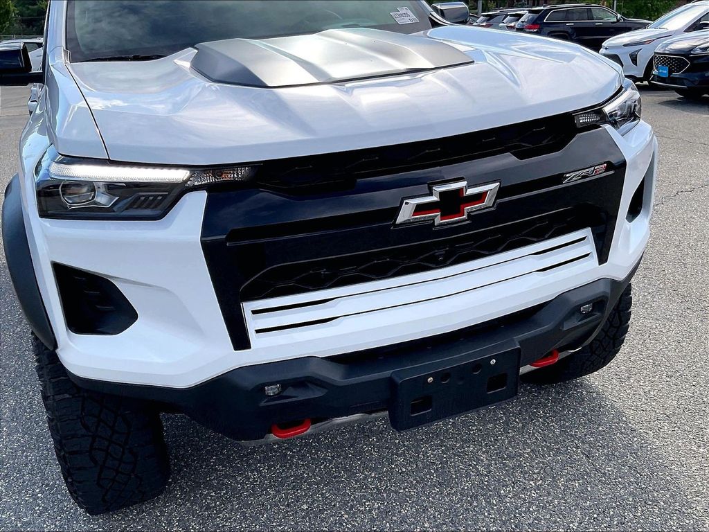 2024 Chevrolet Colorado — photo 31