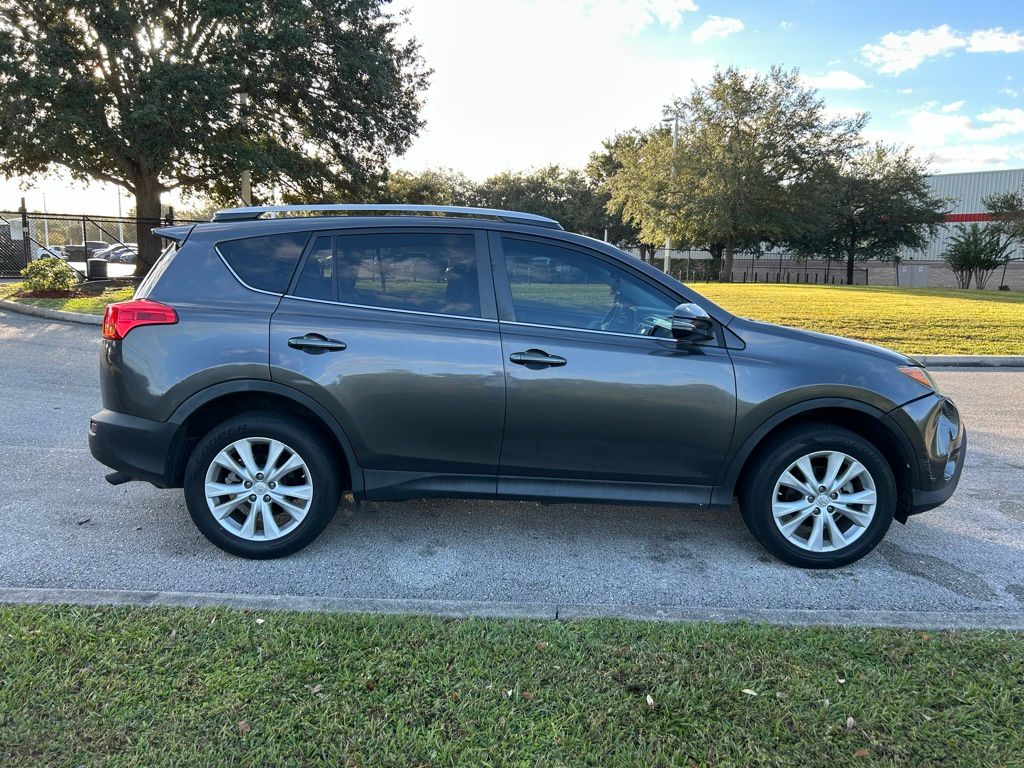 Thumbnail: 2015 Toyota RAV4 - 6