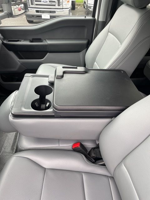 2025 Ford F-550 Chassis XL