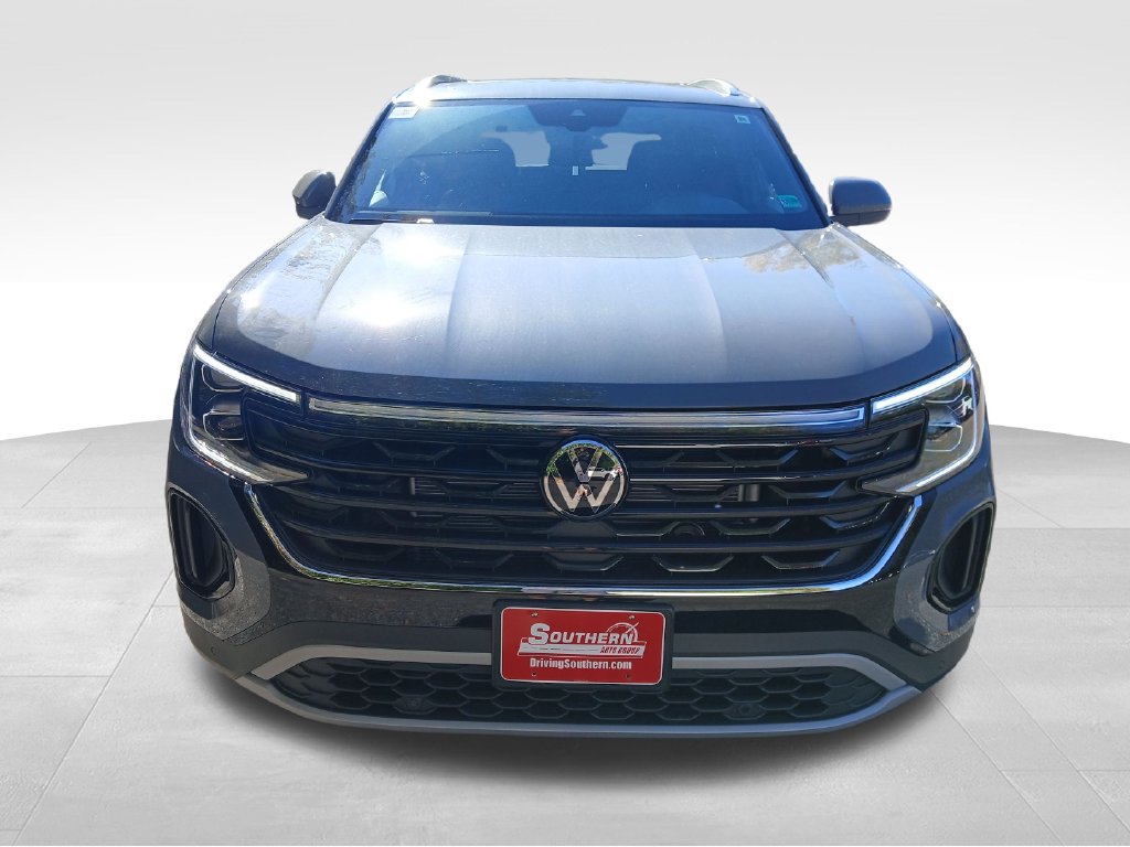New 2026 Gray Volkswagen SE w/Technology image 8