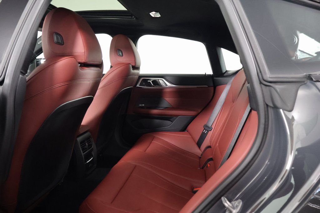 Thumbnail: 2026 BMW 4 Series - 6