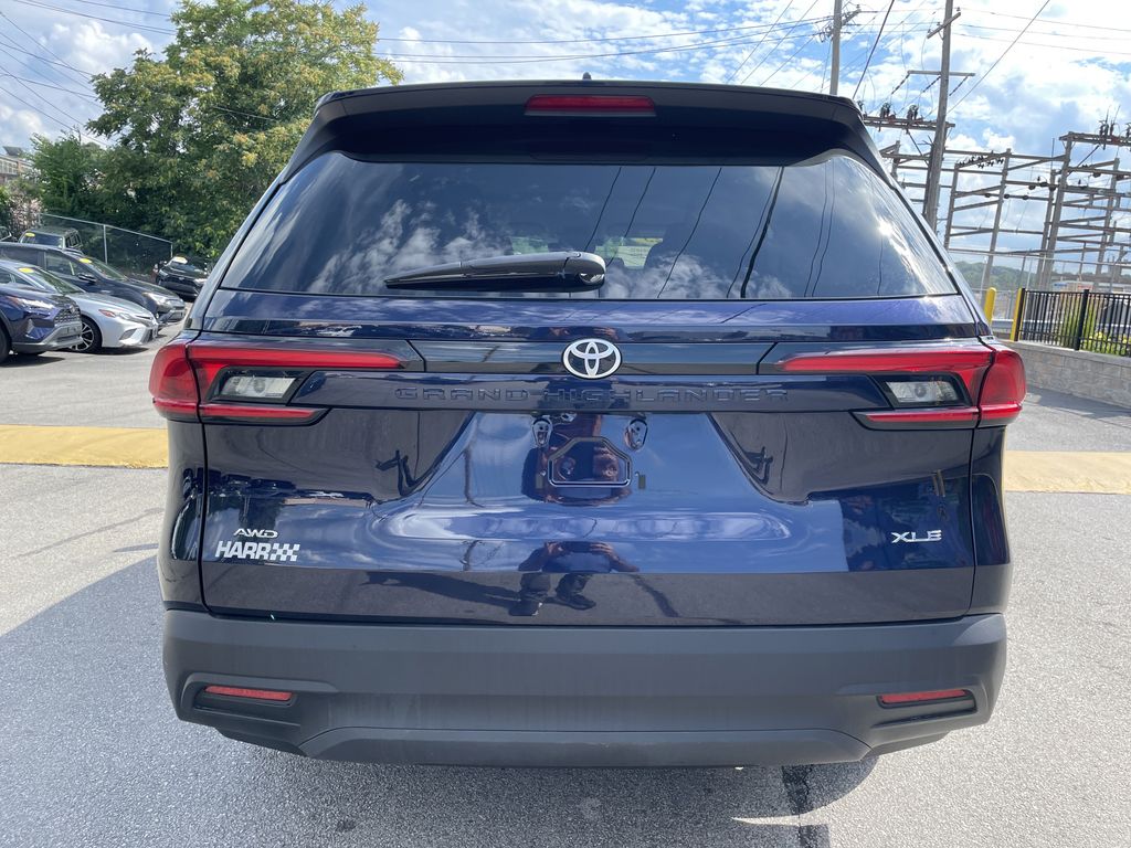Used 2025 Toyota Grand Highlander SUV