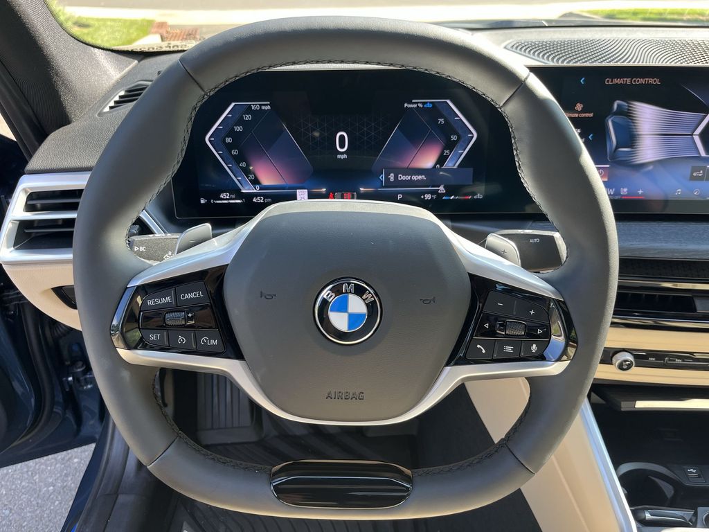 Thumbnail: 2025 BMW 3 Series - 14