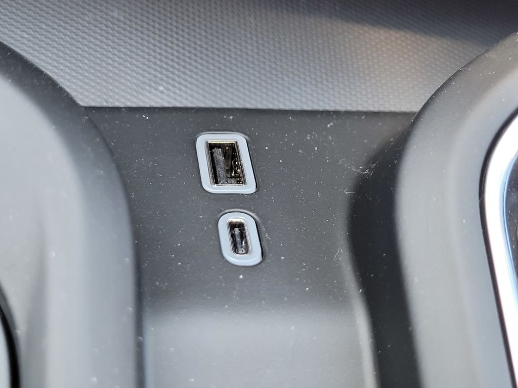 New 2026 White GMC Denali image 21