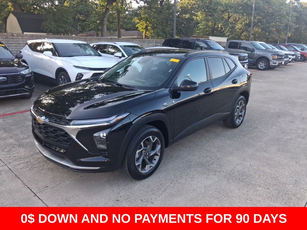 Mosaic Black Metallic 2025 Chevrolet Trax LT FWD SUV / Crossover Front-Wheel Drive 6-Speed Automatic