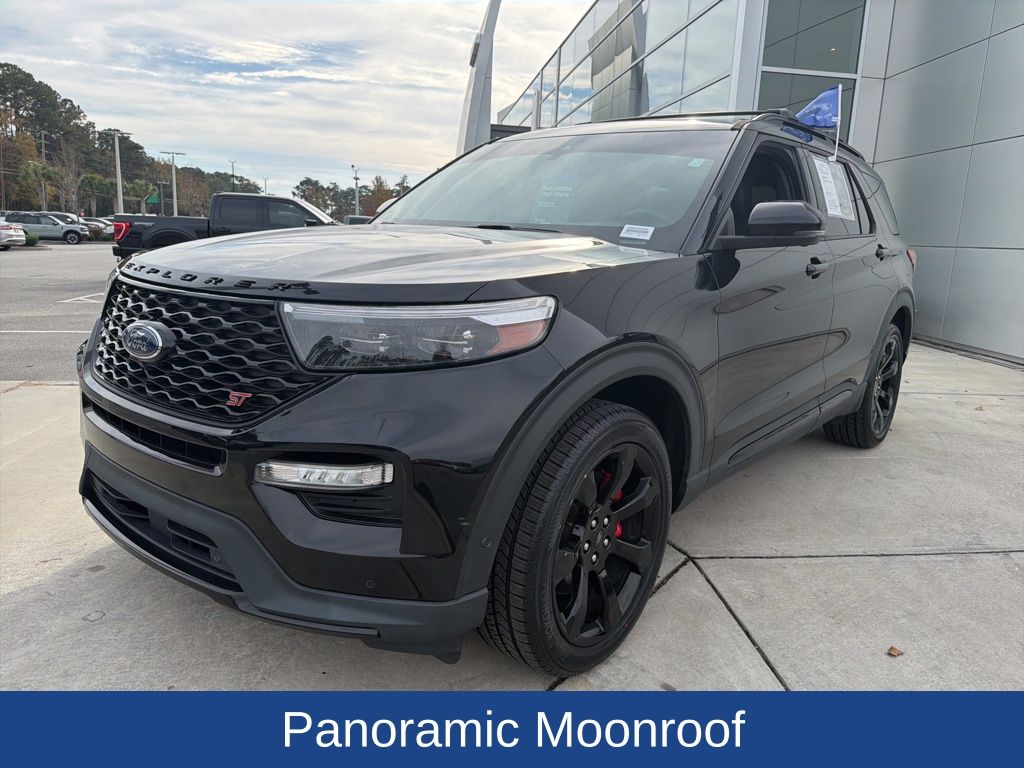 2022 Ford Explorer ST